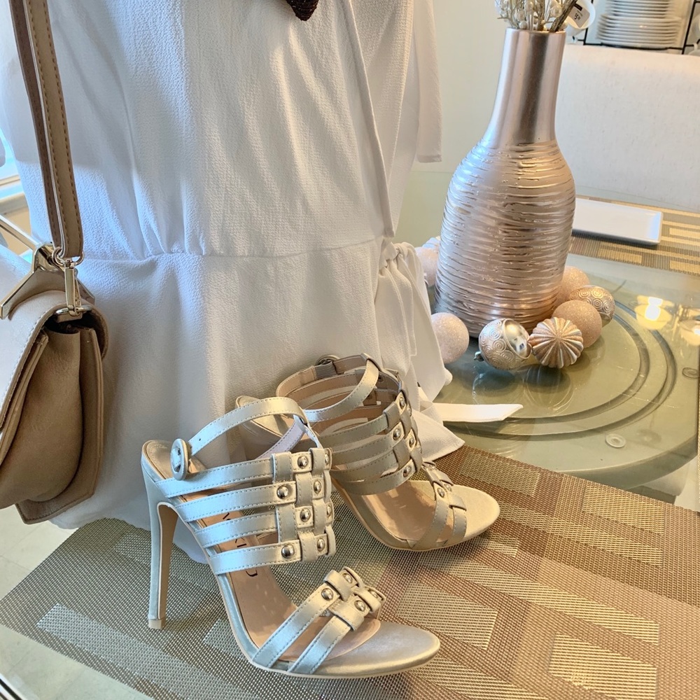 Metallic Open Toe Strappy Studs Heels - Picture 3 of 8